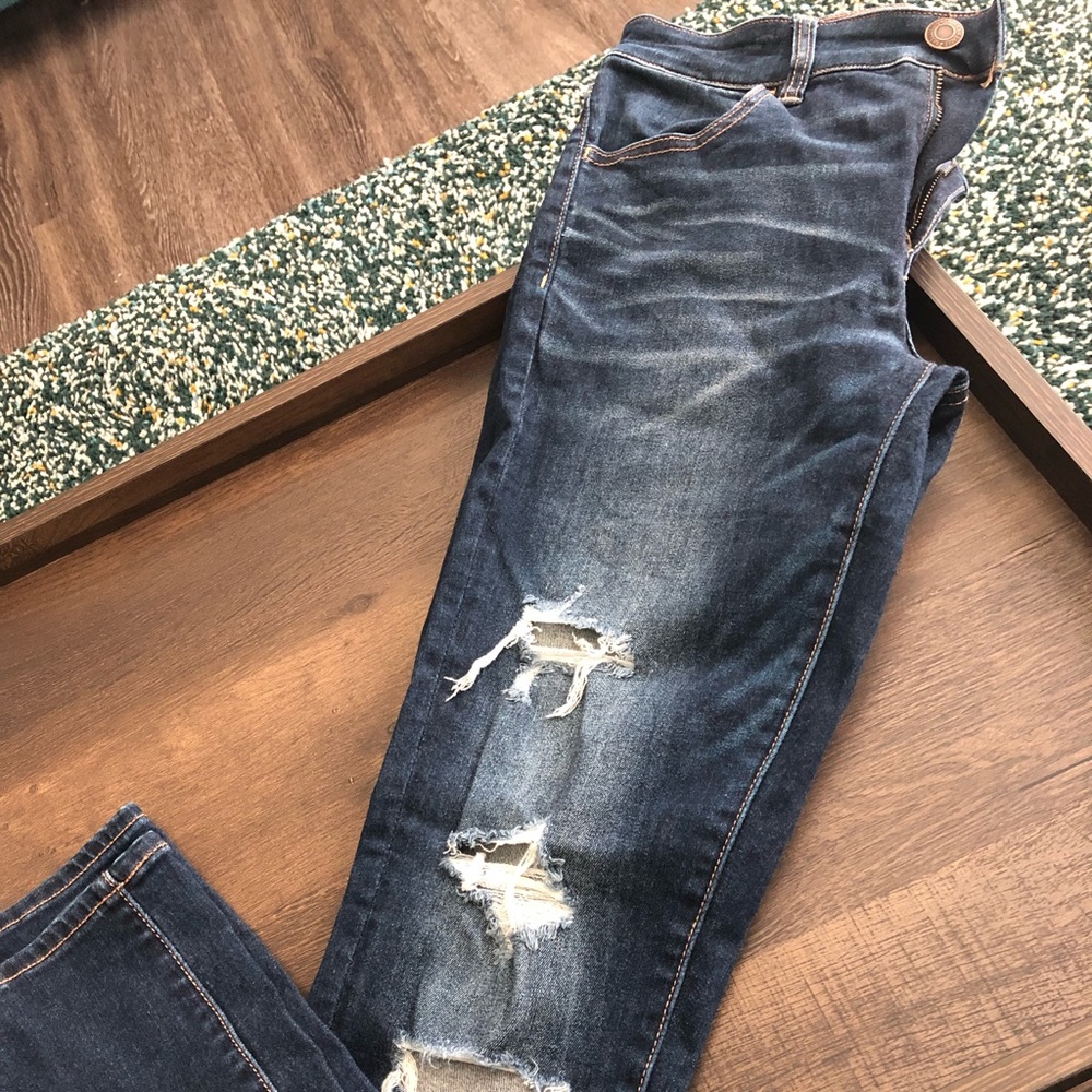 AMERICAN EAGLE NEXT LEVEL STRETCH JEANS